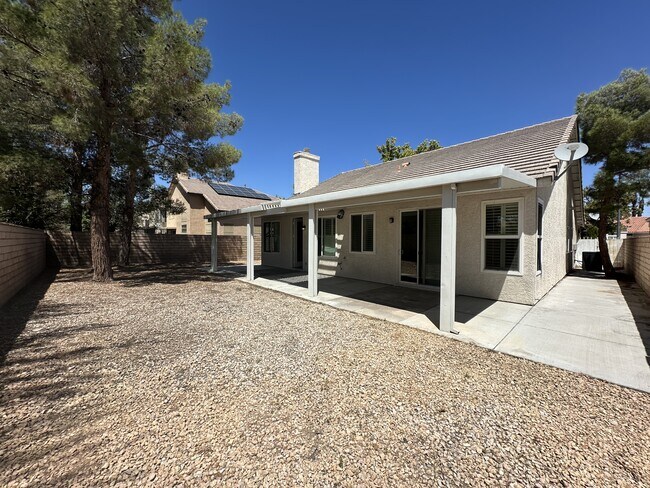 Building Photo - 8317 San Ramon Dr
