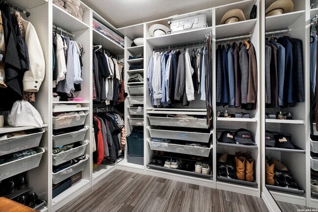 Building Photo - 8111 Running Hollow