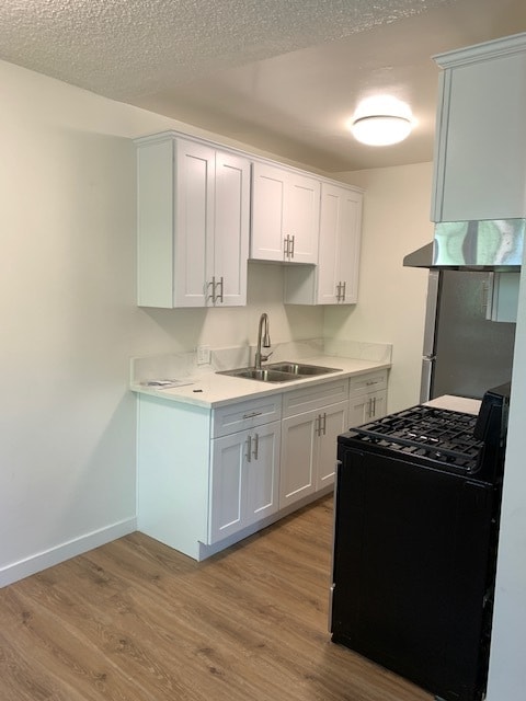 KITCHEN - 1242 N Westmoreland Ave