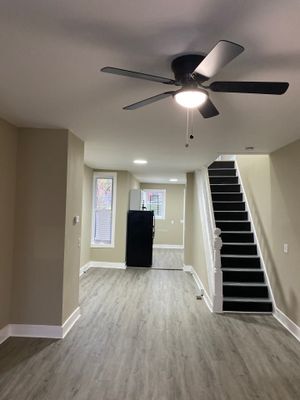 Building Photo - 2114 Hollins St