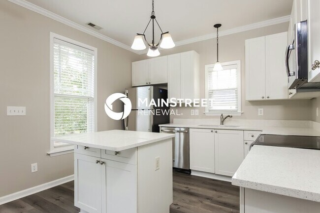 Building Photo - 208 McCarthy Dr