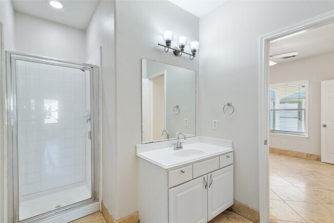 Building Photo - 15423 Day Trip Trail