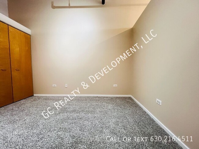 Building Photo - ***  2 BDRM / 2 FULL BATH / WASHER & DRYER...