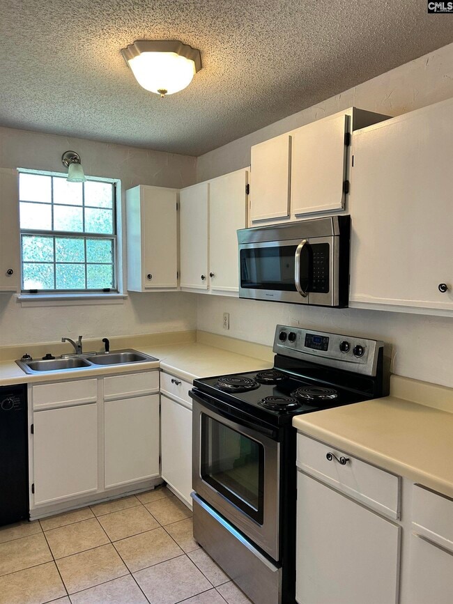 Building Photo - 911 Hulon Ln