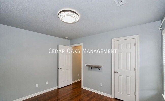 Building Photo - 3121 Eaglecrest-