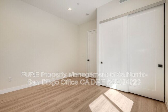 Building Photo - 630 N Juniper St