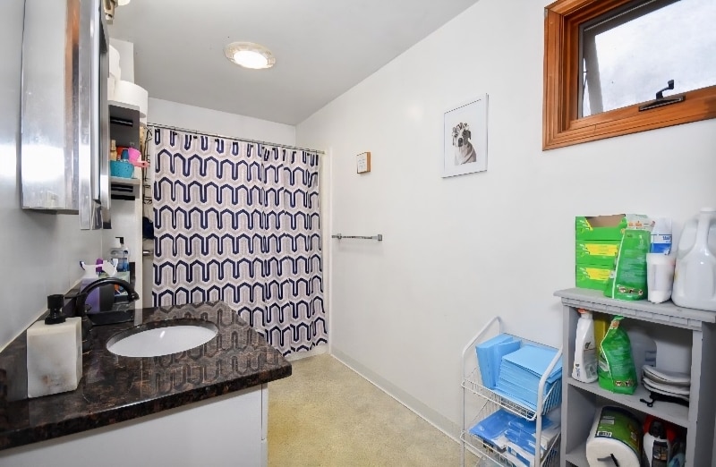 Building Photo - 105 Chestnut St