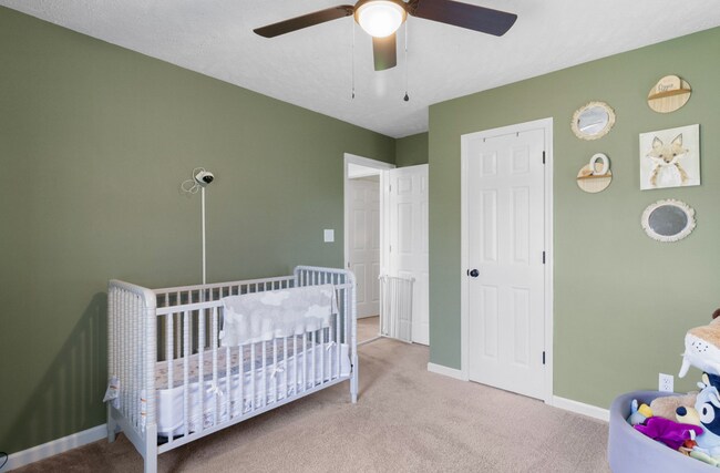 Building Photo - NEW LISTING!!!!!
