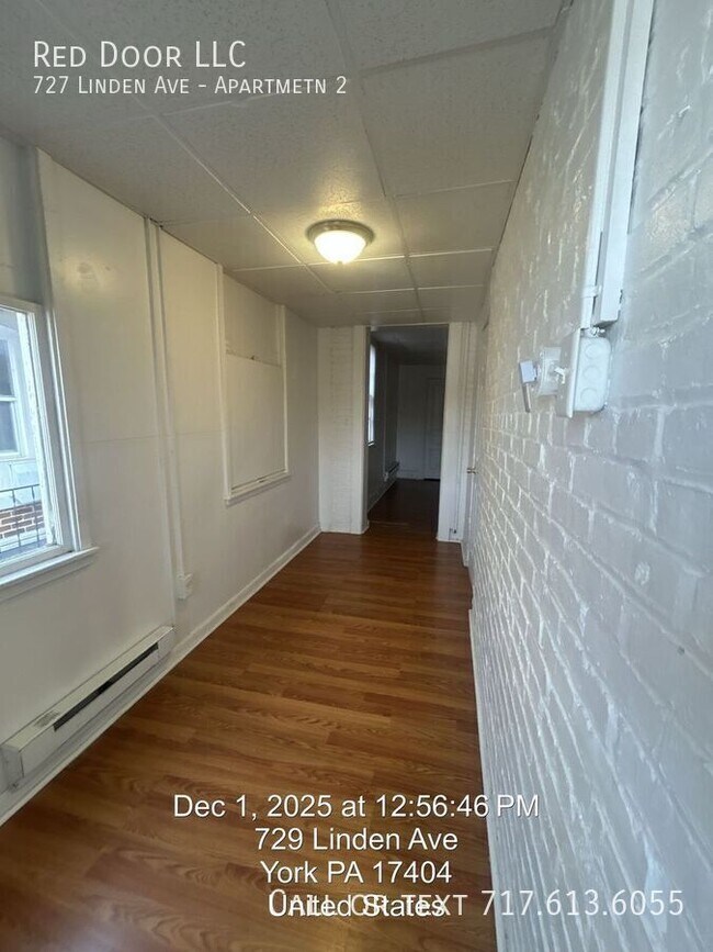 Building Photo - 727 Linden Ave