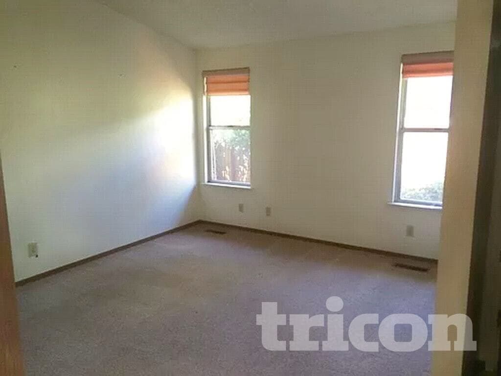 Building Photo - 6450 Enchanted Valley Dr