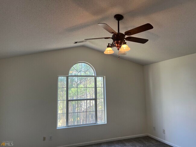 Building Photo - 732 Stonebridge Terrace