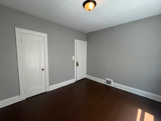 Building Photo - 3697 E 146th St