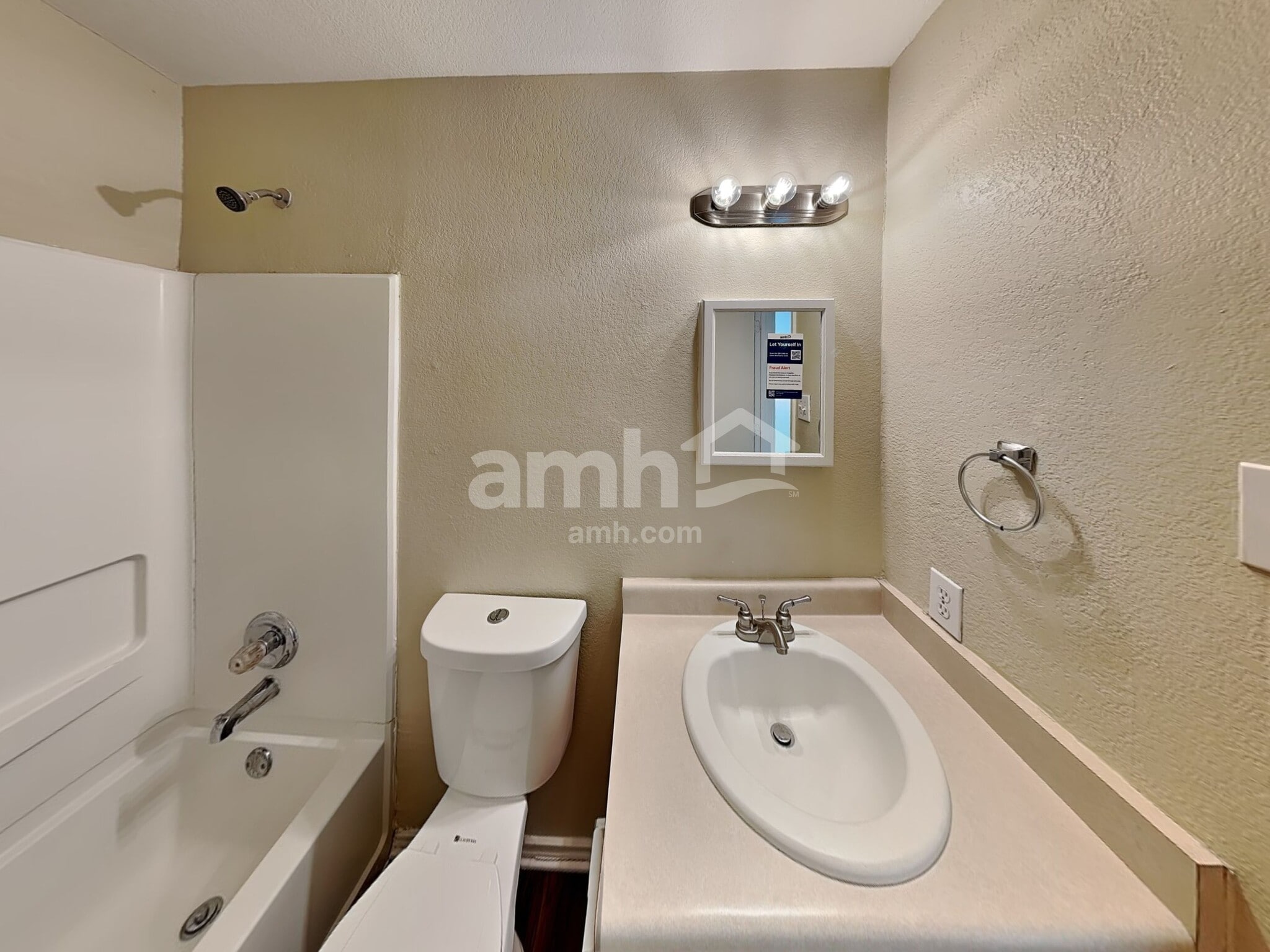 Building Photo - 11004 Monahan Park