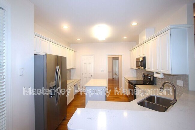 Building Photo - 4924 Olde Millcrest Ct