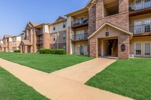 Building Photo - Scenic Station Apartments