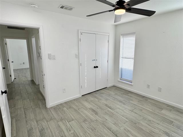 Building Photo - 3646 Country Club Dr W