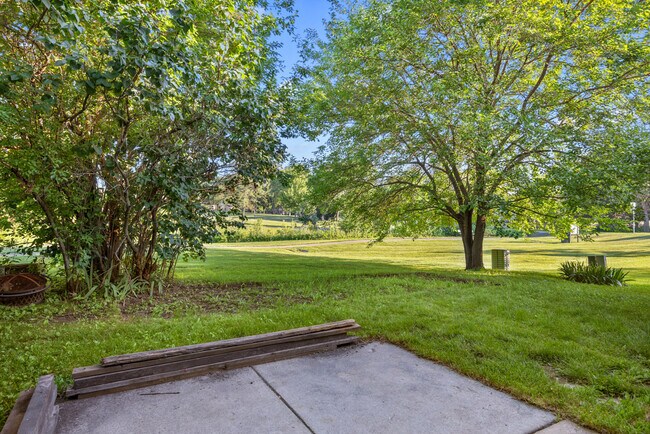 Building Photo - 1791 Barnhill Dr
