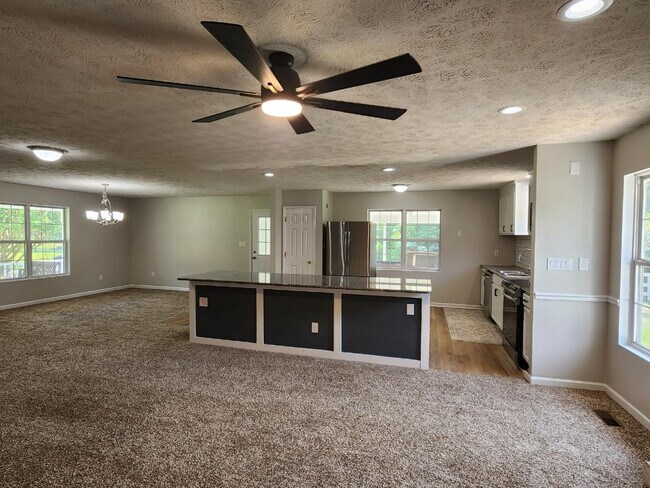 Building Photo - 5444 Rockfish Rd