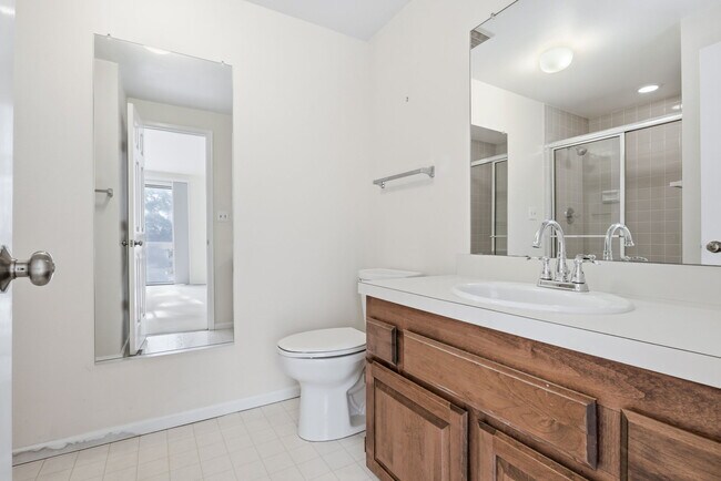 Building Photo - 6170 E Briarwood Cir