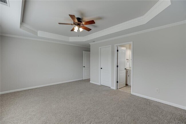 Building Photo - 4612 Grandview Pkwy