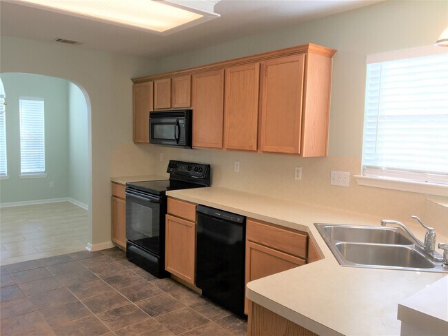 Building Photo - 7510 Danehill Dr