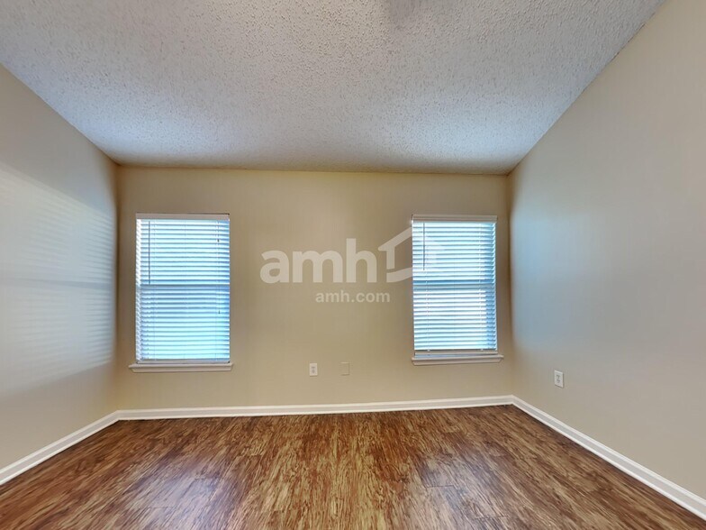 Building Photo - 3496 Waterford Oaks Dr