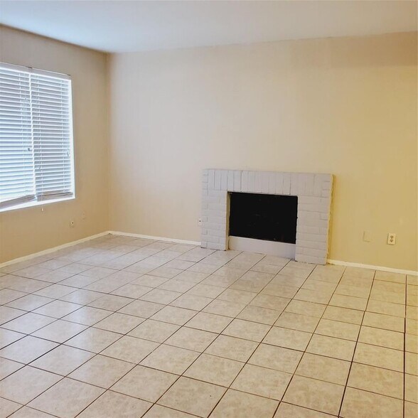 Building Photo - 12511 Ashford Meadow Dr