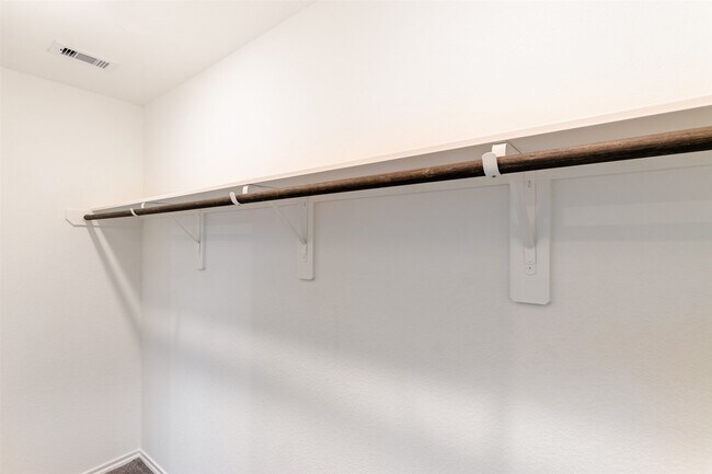 Building Photo - 5402 Logan Dale Dr