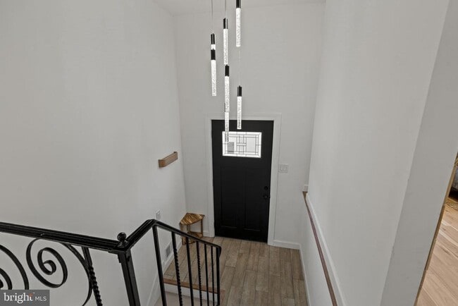 Building Photo - 901 Russo Dr