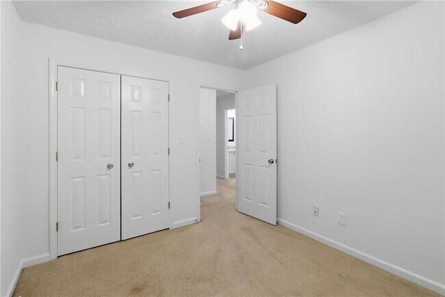 Building Photo - 2915 Greyhawk Ln