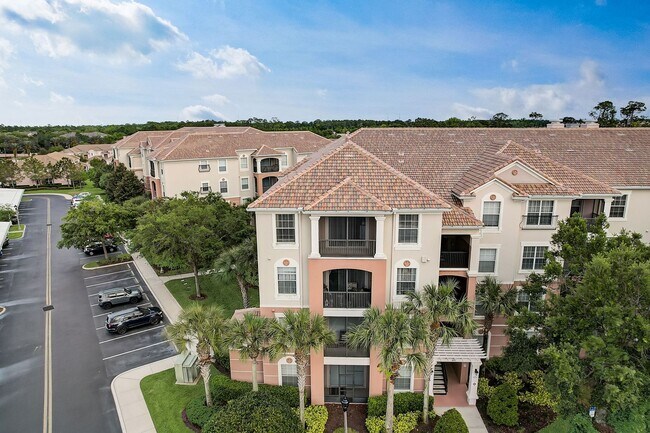 Building Photo - Beautifully Maintained 3-Bedroom, 2-Bathro...