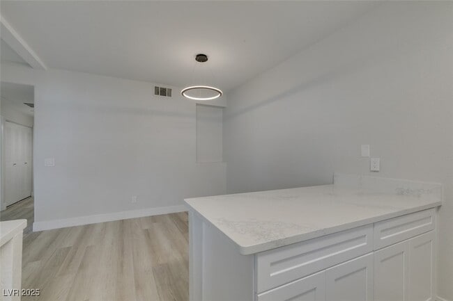 Building Photo - 2251 Wigwam Pkwy