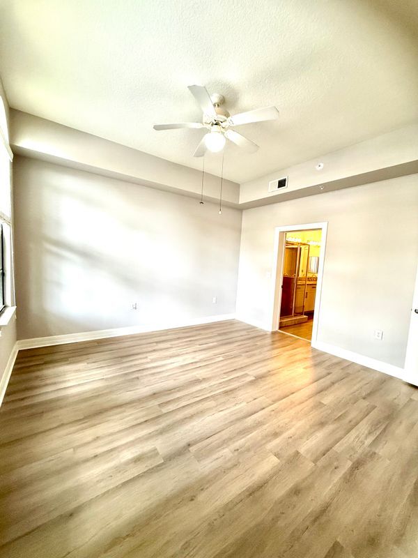 Building Photo - 509 Mirasol Cir