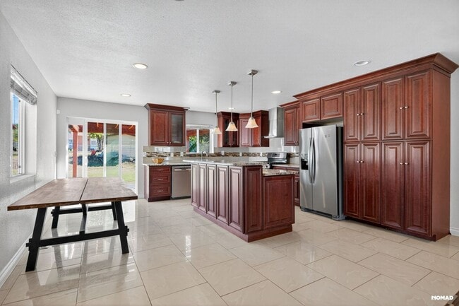 Building Photo - 7882 Elder Cir