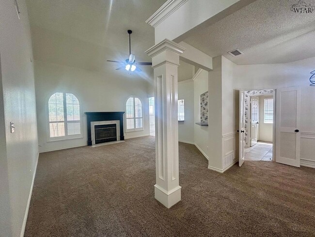 Building Photo - 2820 Judson Cir