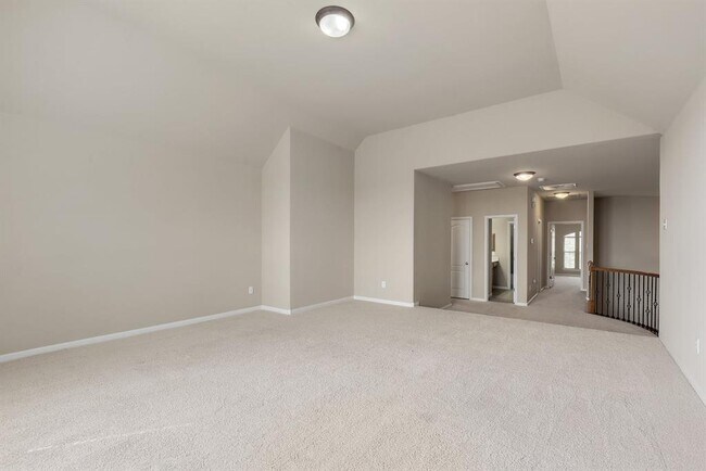 Building Photo - 321 Grafton Ln