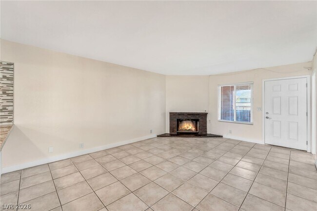Building Photo - 6224 Yerba Ln