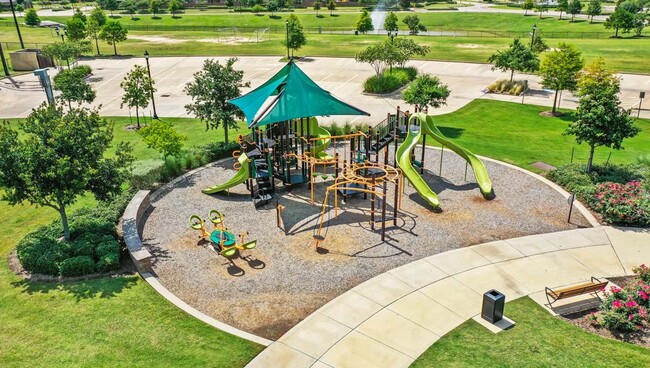 Building Photo - 31711 Farlam Farms Trl