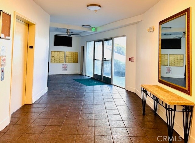 Building Photo - 4750 Templeton St