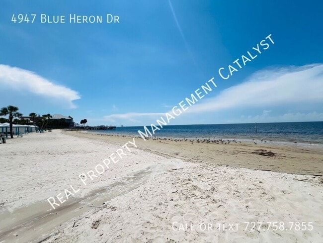 Building Photo - 4947 Blue Heron Dr