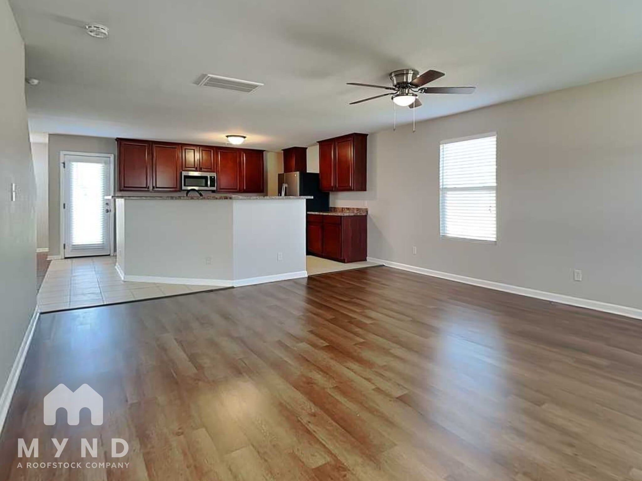 Building Photo - 29877 Glenrose Way