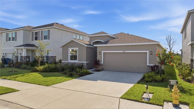 Building Photo - 10622 Eustis Dr