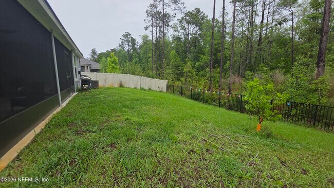 Building Photo - 248 Zancara St