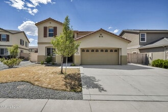 Building Photo - 10677 Foxberry Park Dr