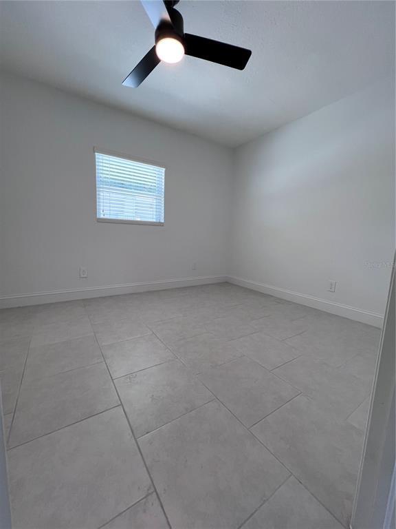Building Photo - 118 W Sligh Ave