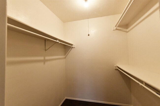 Building Photo - 4113 Juneberry St