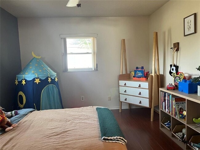 Building Photo - 8748 Forest Lake Dr