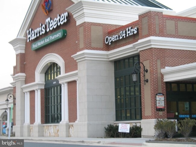 Building Photo - 19972 Abram Ter