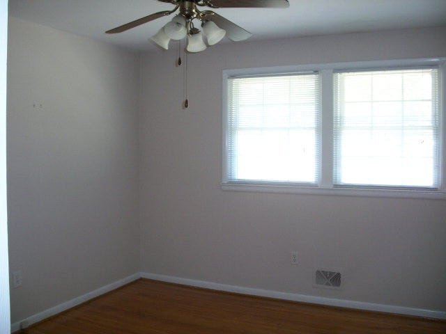 Building Photo - 1234 Evans Rd