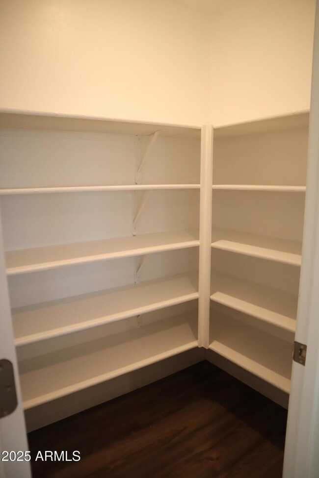 Building Photo - 1267 W Flowstone Trl